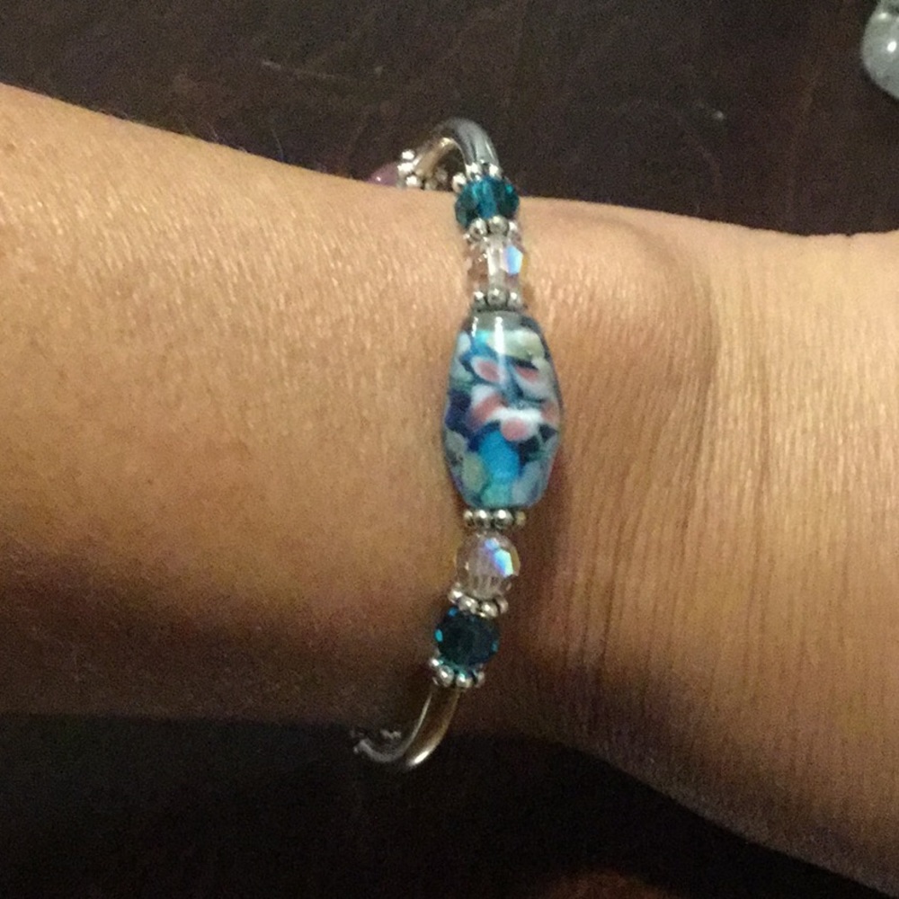 Breast cancer bracelet